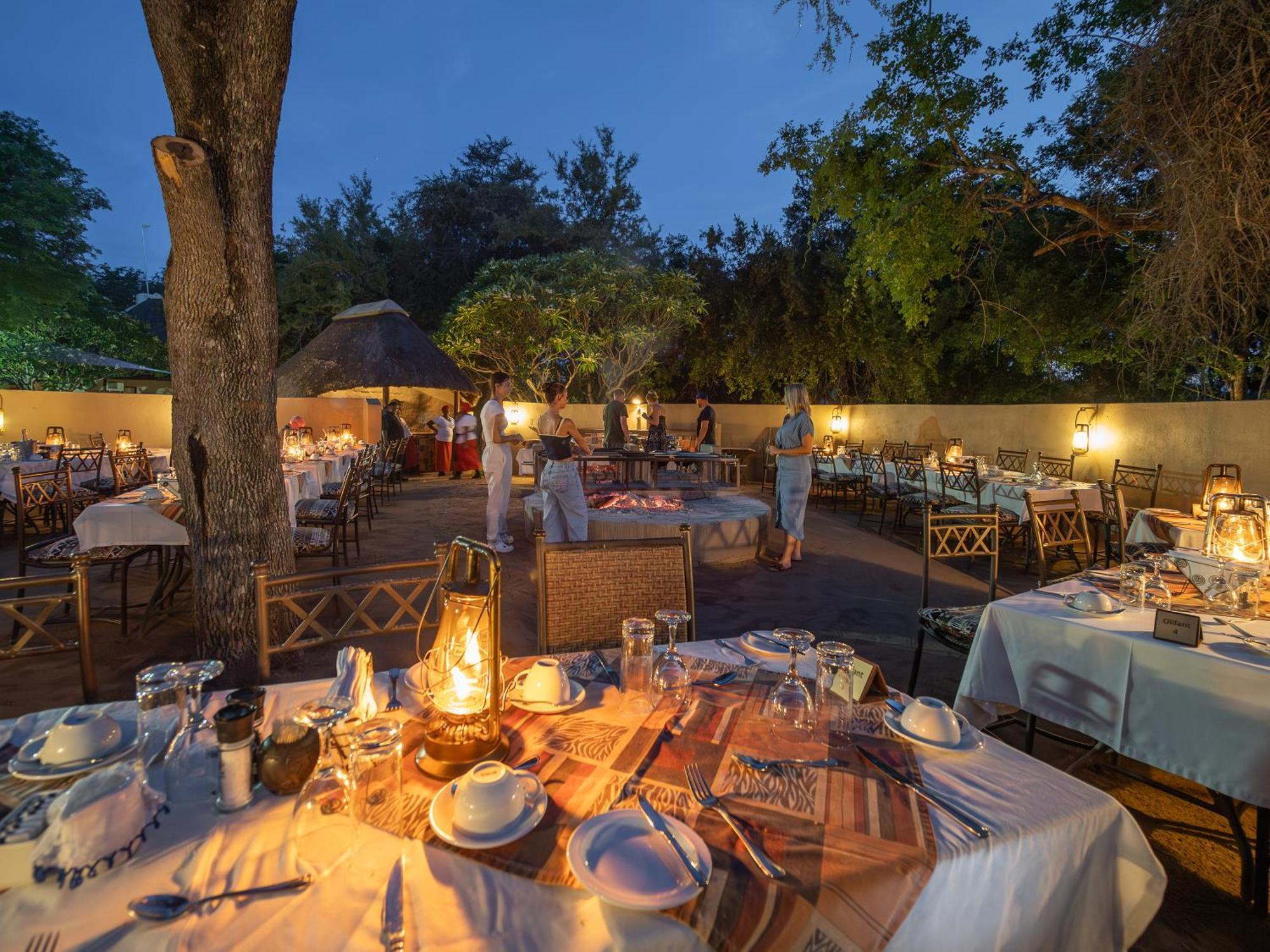 Nyati Safari Lodge โฮดสปรูท ภายนอก รูปภาพ
