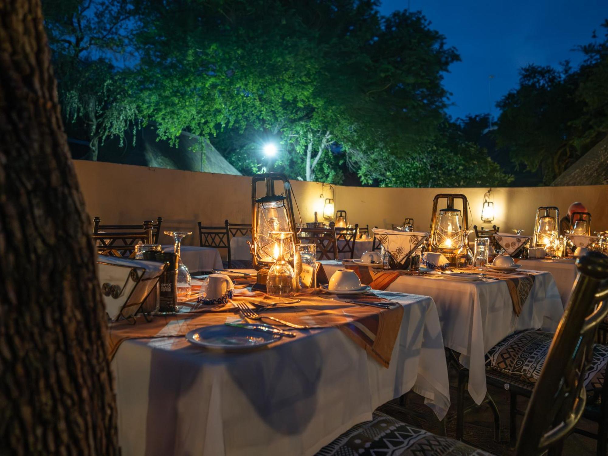 Nyati Safari Lodge โฮดสปรูท ภายนอก รูปภาพ