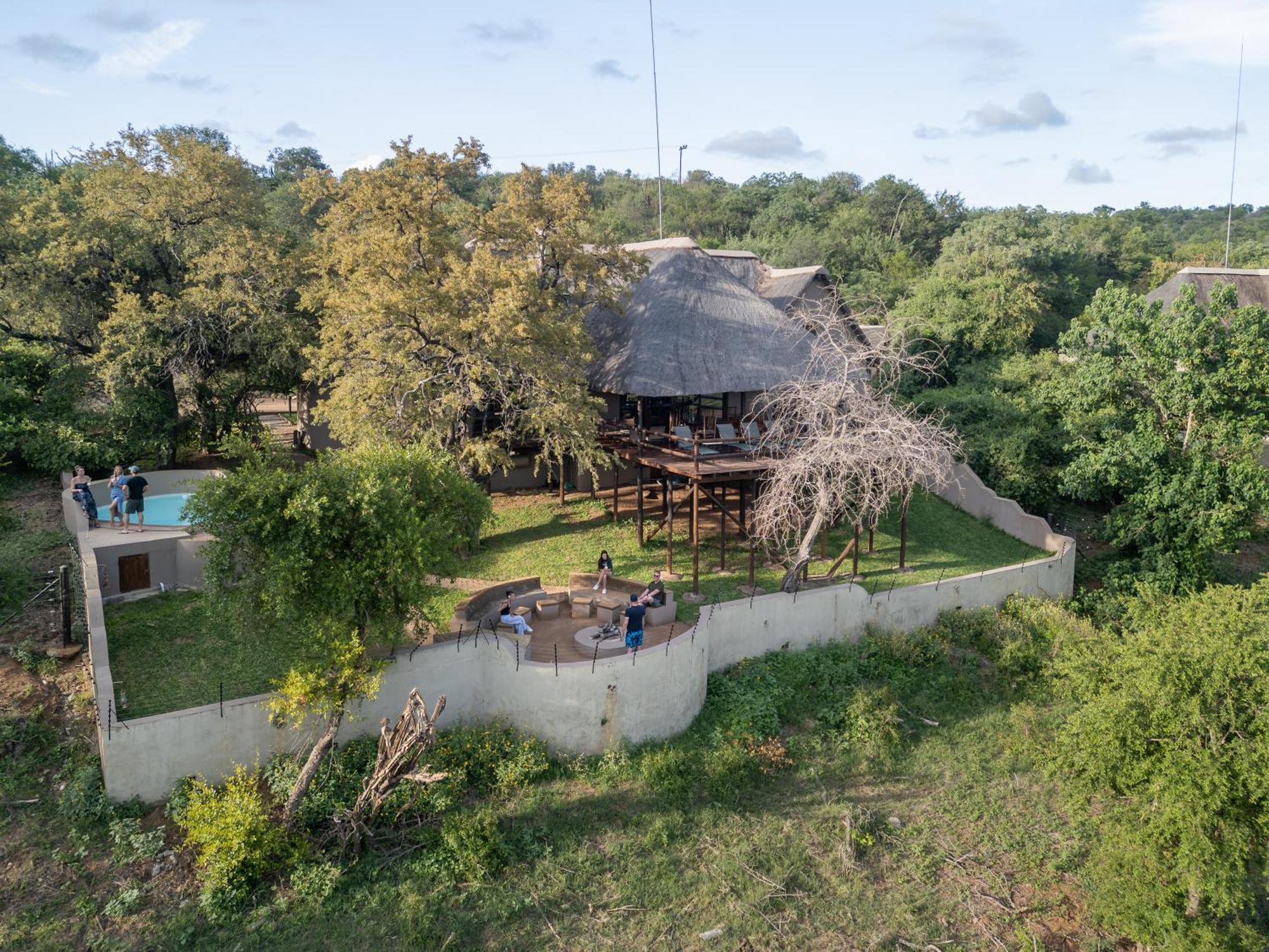 Nyati Safari Lodge โฮดสปรูท ภายนอก รูปภาพ