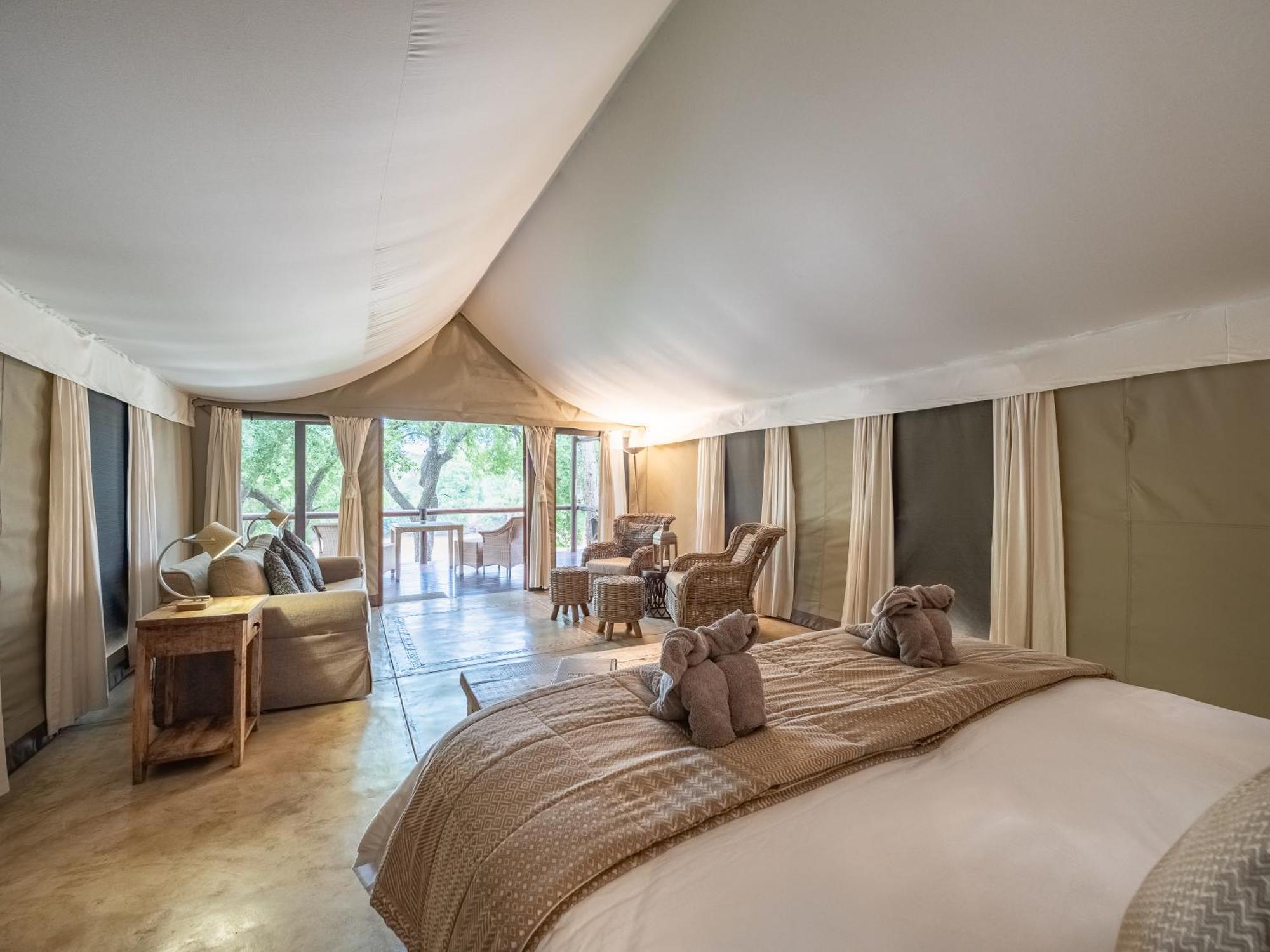 Nyati Safari Lodge โฮดสปรูท ภายนอก รูปภาพ